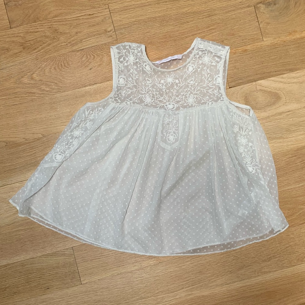 Zara sheer, sleeveless top in cream